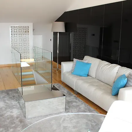 Sea View Penthouse * Cascaes