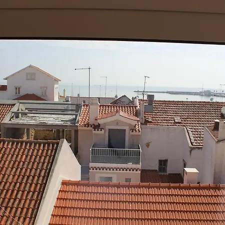 Sea View Penthouse *